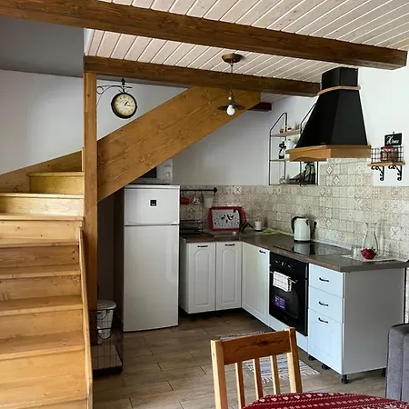 Usadba Novoselitsa (Zakarpattia)