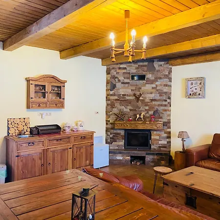 Usadba * Novoselitsa (Zakarpattia)