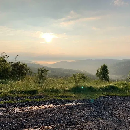 Usadba بيت للعطل